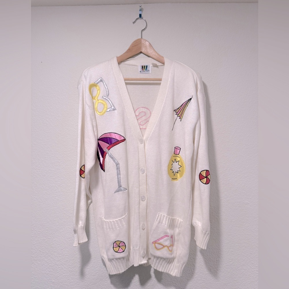 VINTAGE Summer Time Beach Theme Oversized Knitted Sweater w/ Appliqués